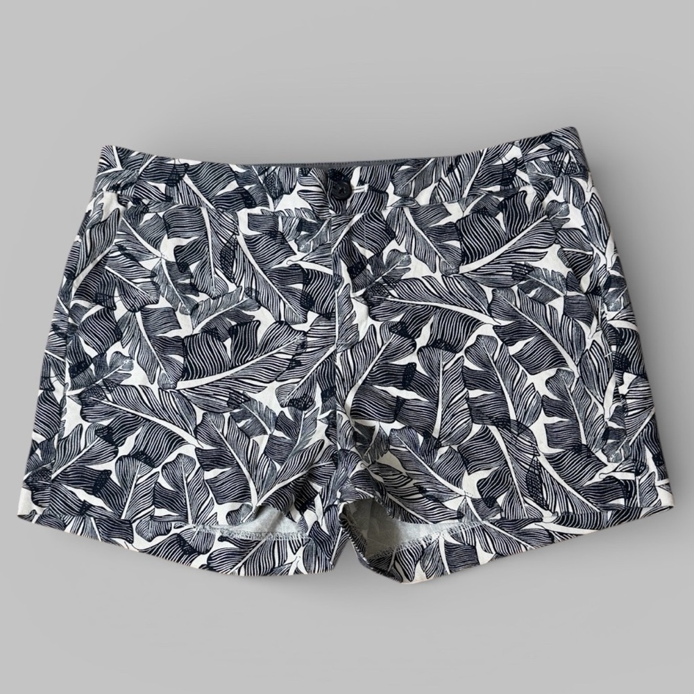 Banana Republic Hamilton Fit Tropical Leaf Print Shorts